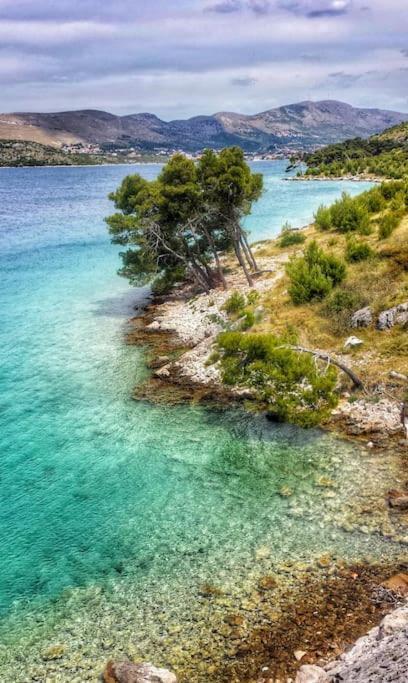 Vila Stone House Kula Milica Mala Cista Exteriér fotografie