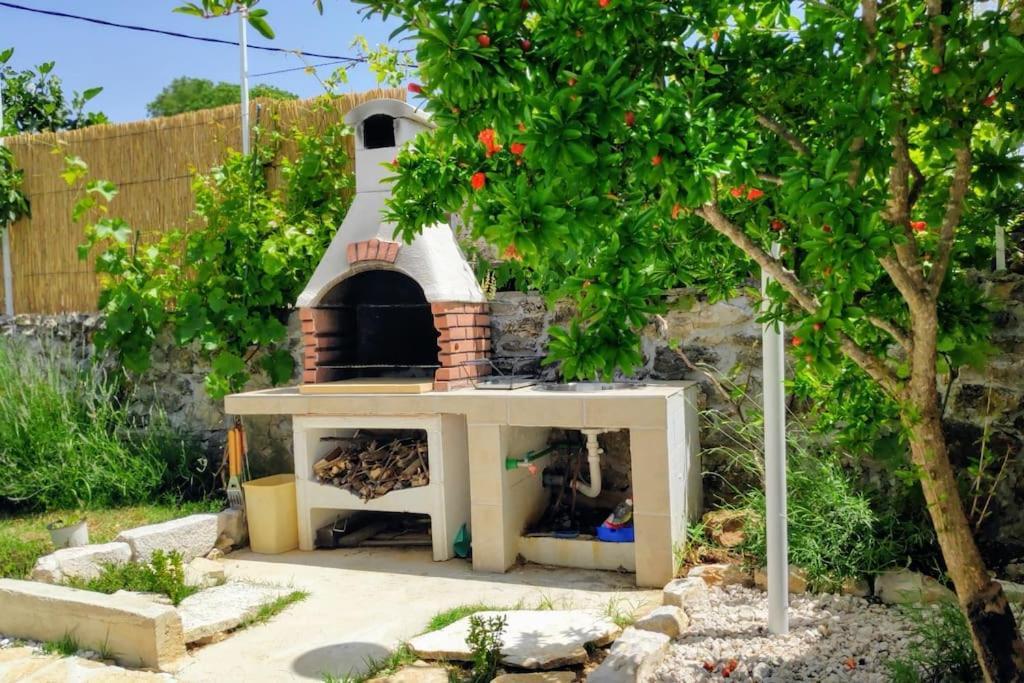 Vila Stone House Kula Milica Mala Cista Exteriér fotografie