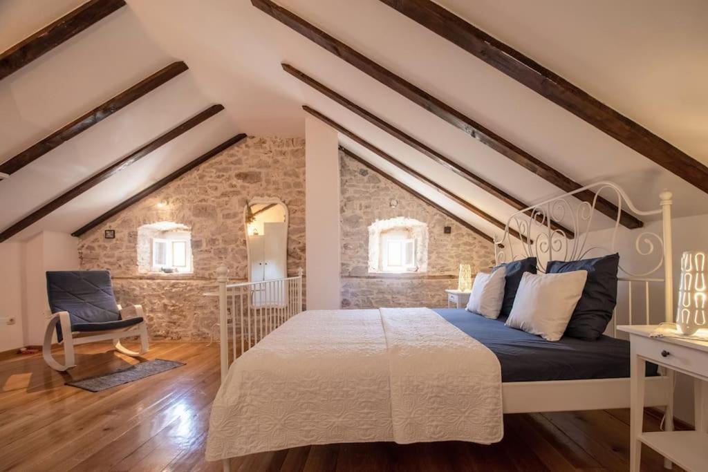 Vila Stone House Kula Milica Mala Cista Exteriér fotografie