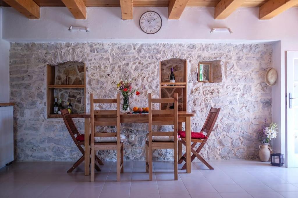 Vila Stone House Kula Milica Mala Cista Exteriér fotografie